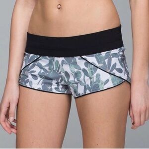 VGUC size 8-10 lululemon Surf Shorts Prickly Pear